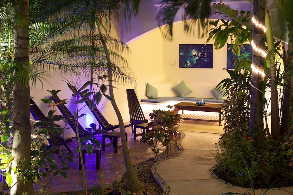 Aqualuna Boutique Hotel By Sunrise (Adults Only) Плая дел Кармен Интериор снимка